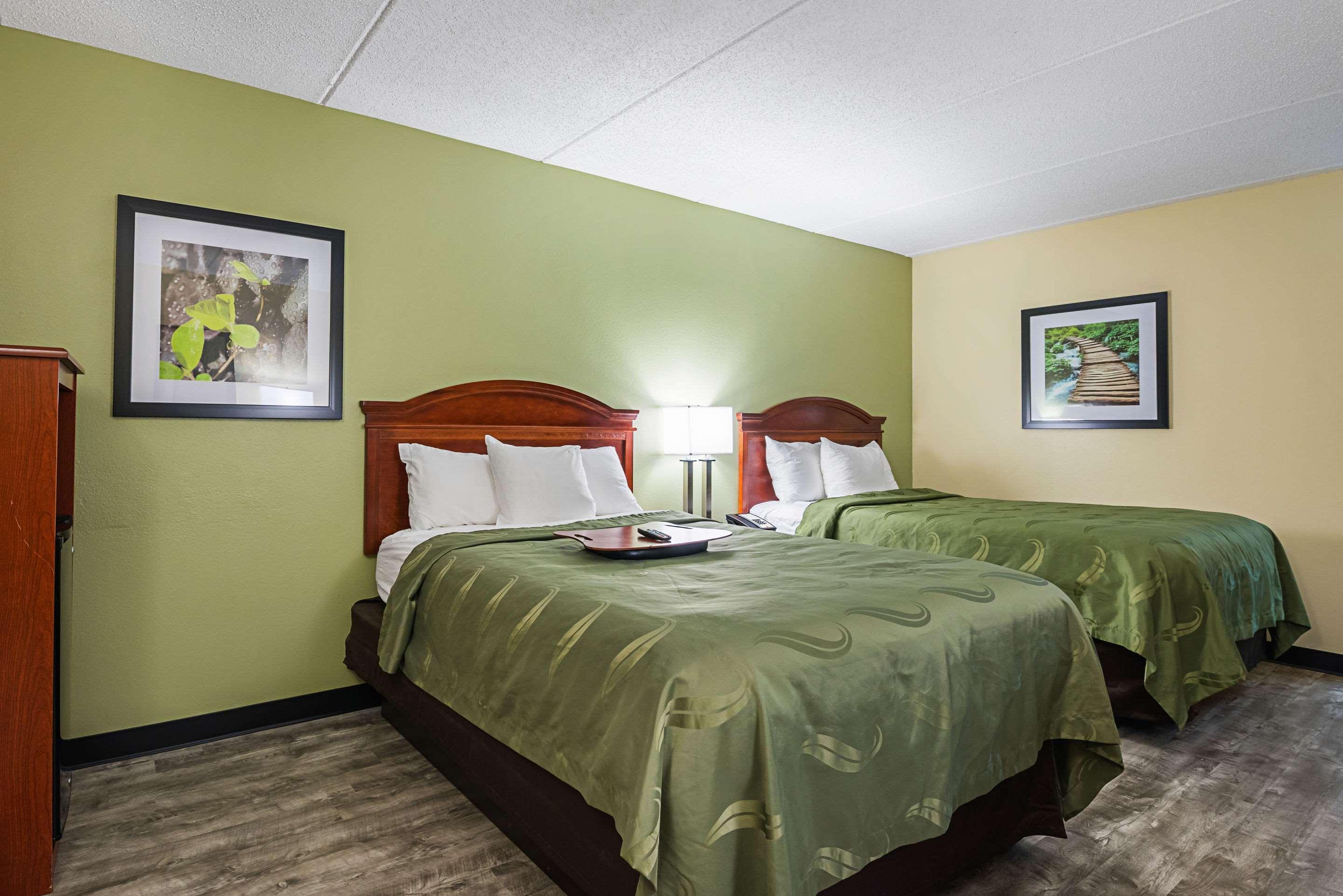 Quality Inn Airport - Southeast Irondale Exterior foto